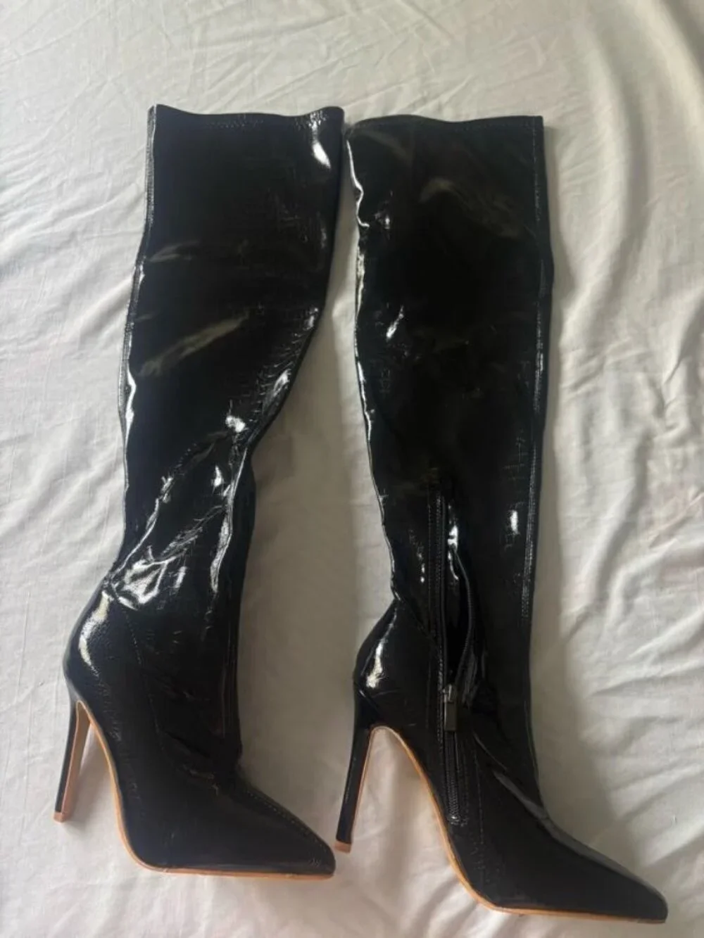 SHEIN Black Patent Knee-High Stiletto Boots – EU 39 / US 8